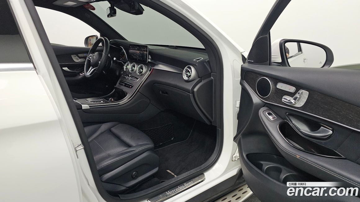 Mercedes-Benz GLC-Class 2020