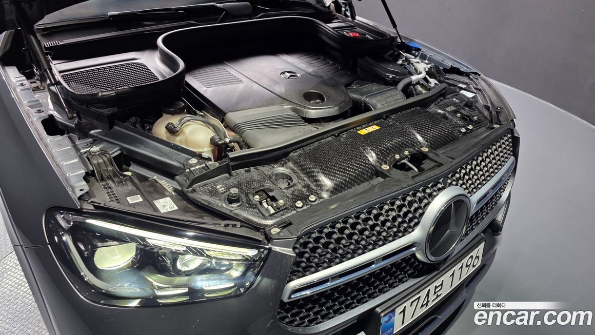 Mercedes-Benz GLE-Class 2023