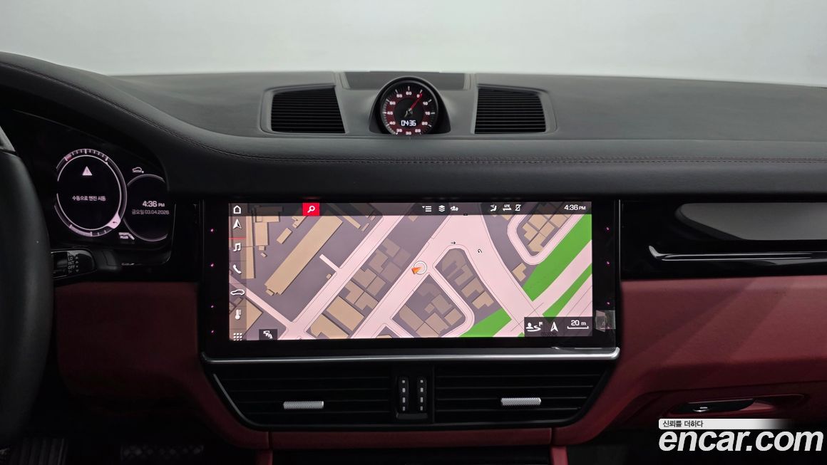 Porsche Cayenne 2021