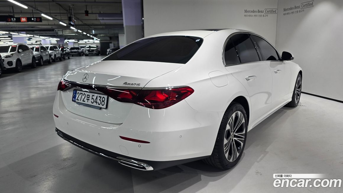 Mercedes-Benz E-Class 2024
