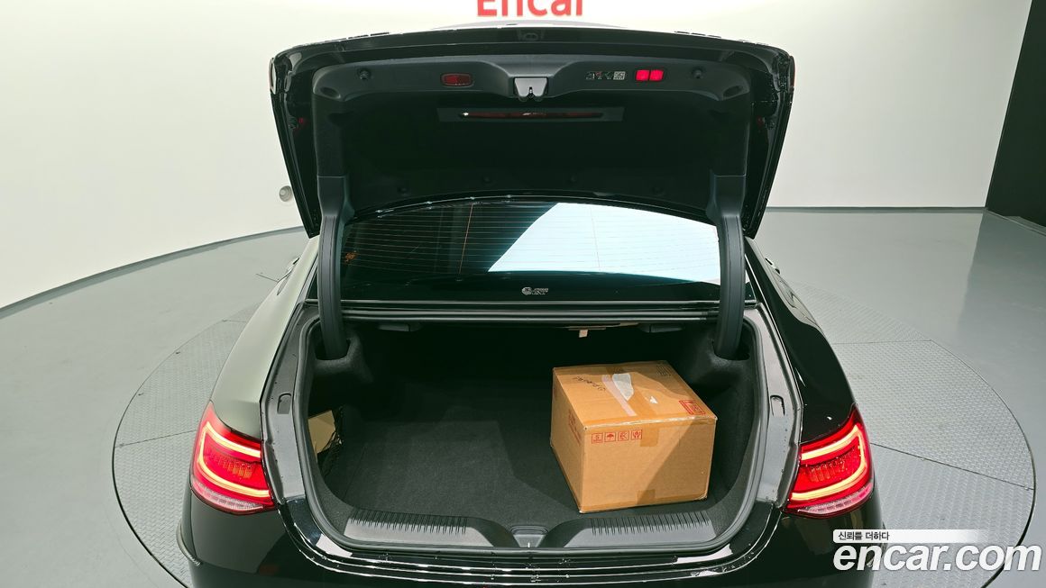 Mercedes-Benz CLS-Class 2023