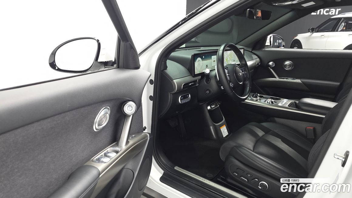 Genesis GV60 2023