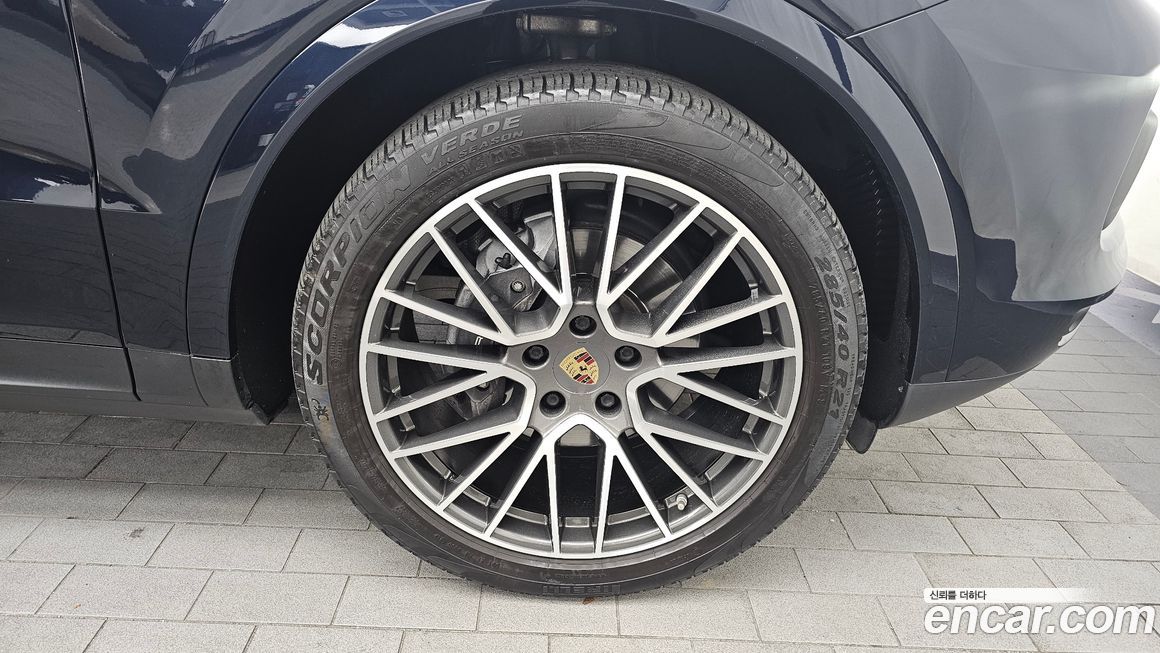 Porsche Cayenne 2020