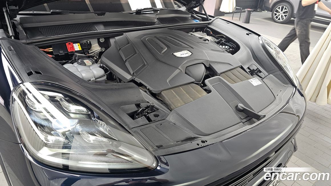 Porsche Cayenne 2020