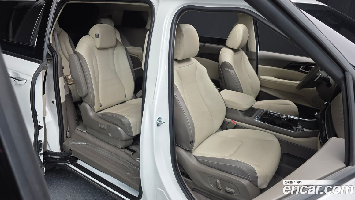 Kia Canival 2024