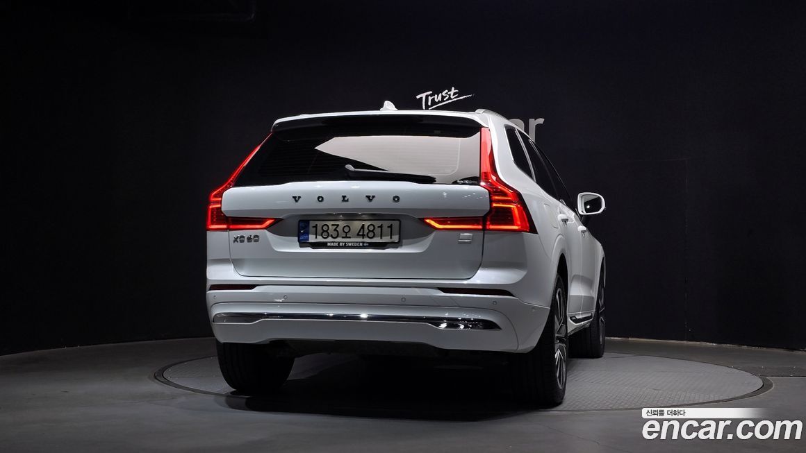 Volvo XC60 2022