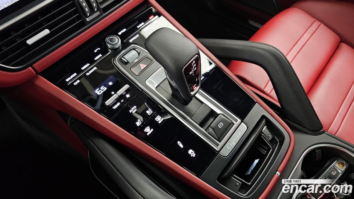 Porsche Cayenne 2020