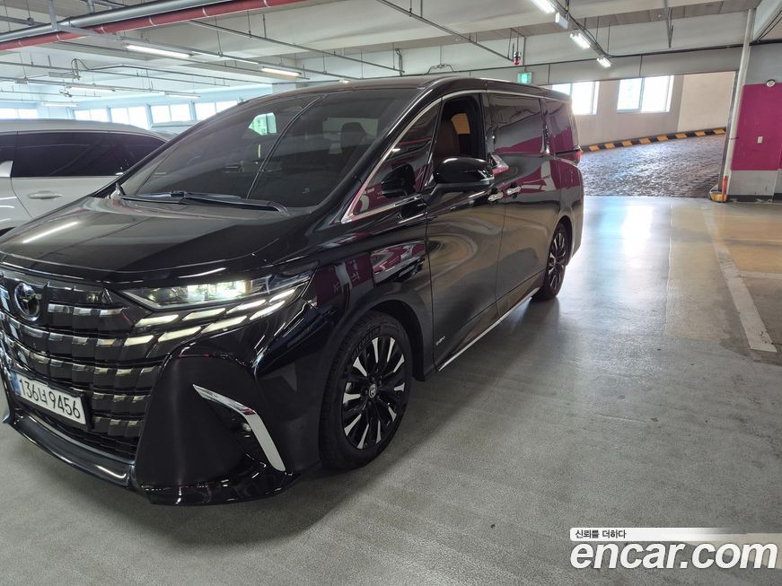 Toyota Alphard 2025