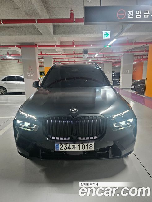 BMW X7 2024