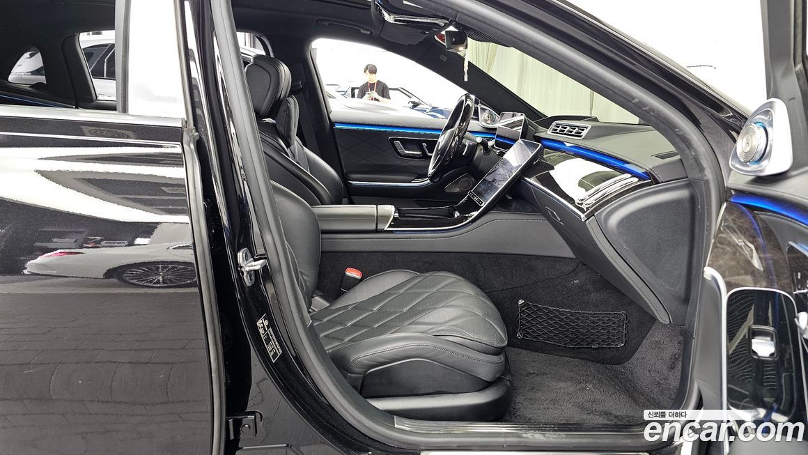 Mercedes-Benz S-Class 2022