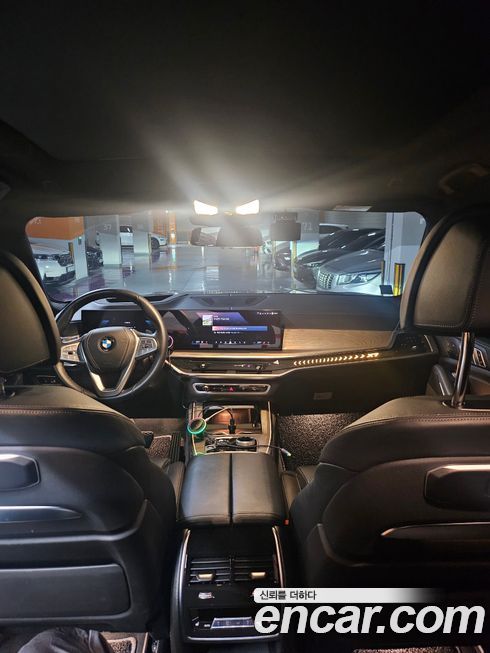 BMW X7 2024