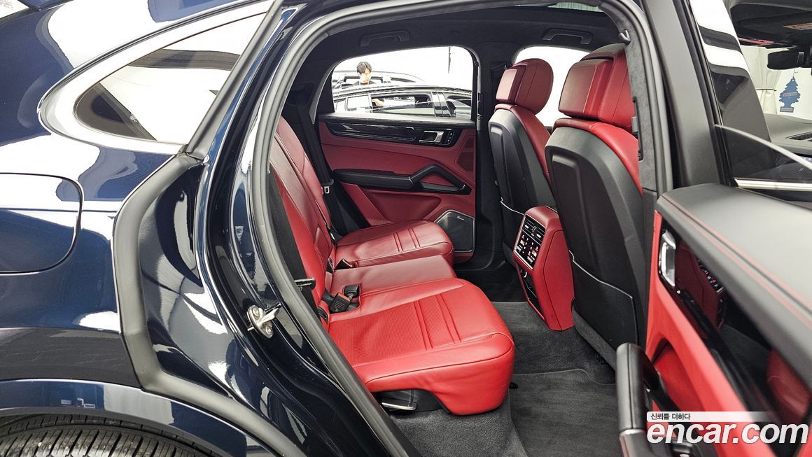 Porsche Cayenne 2020