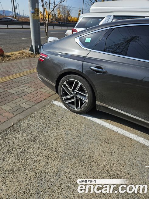 Genesis G80 2025