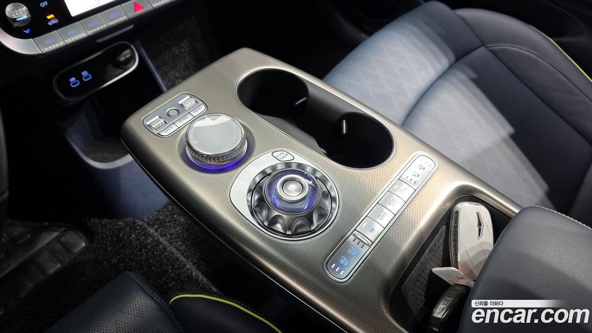 Genesis GV60 2022