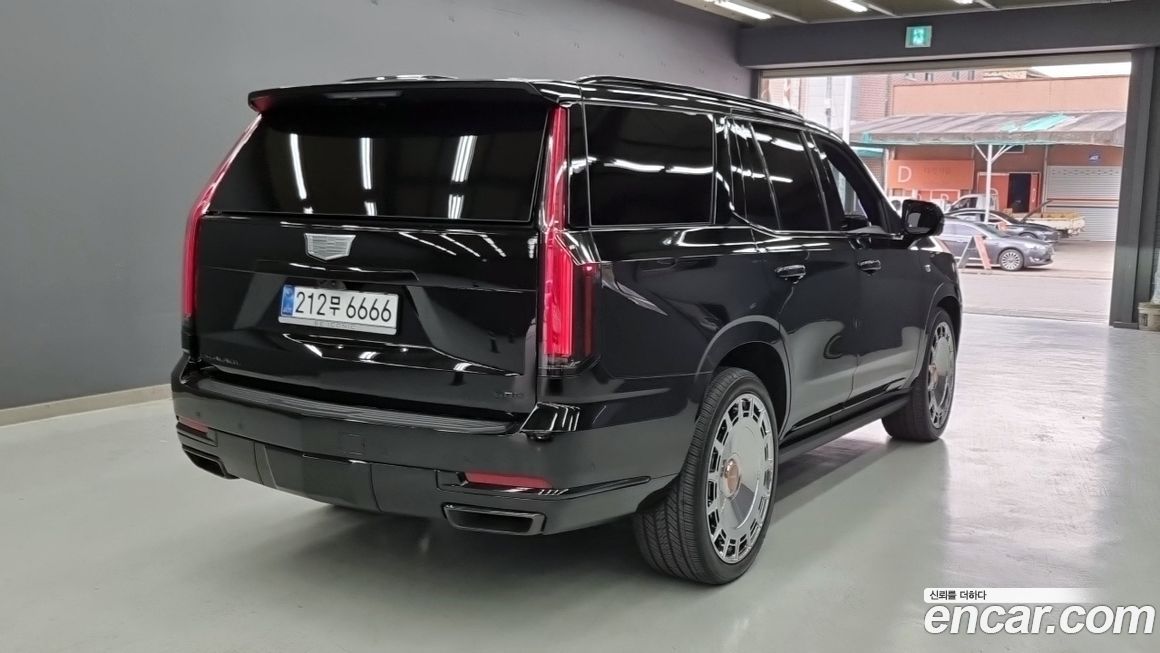 Cadillac Escalade 2025