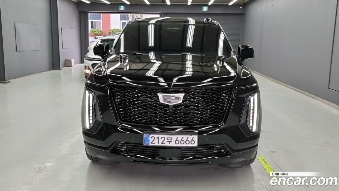 Cadillac Escalade 2025