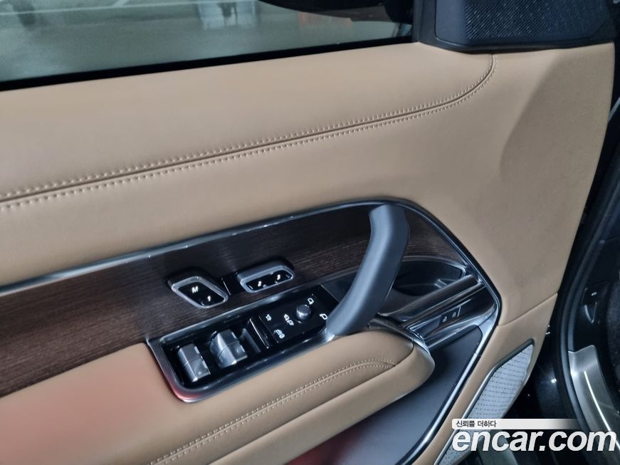 Land Rover Range Rover 2024
