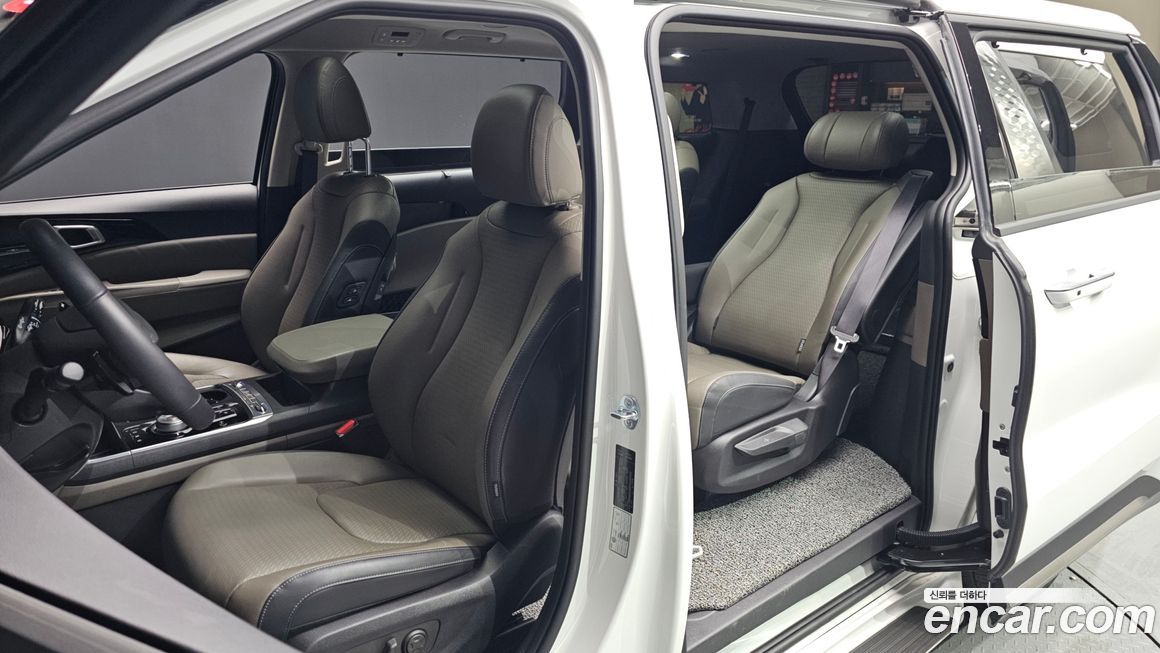 Kia Canival 2025