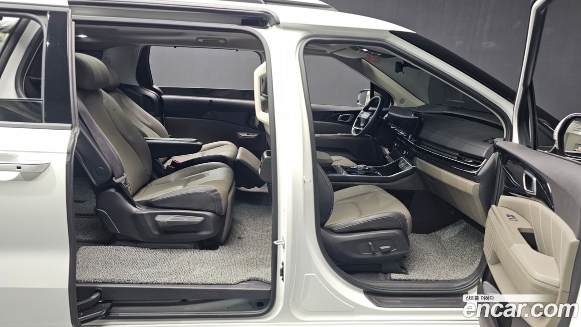 Kia Canival 2025