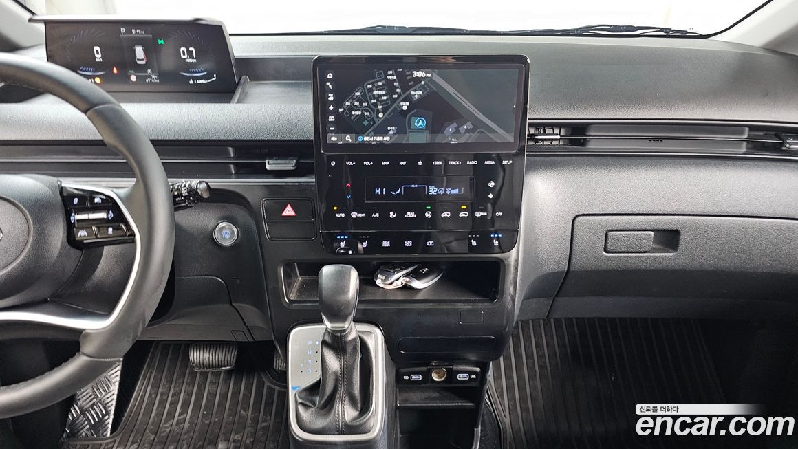 Hyundai Staria 2024