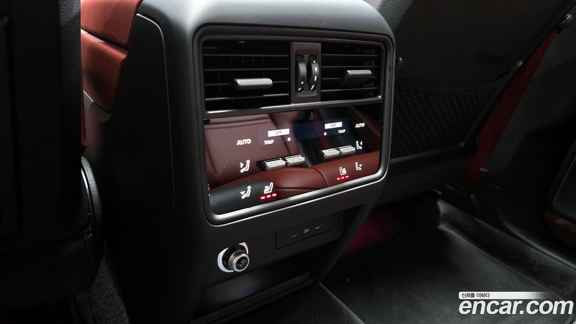 Porsche Cayenne 2025