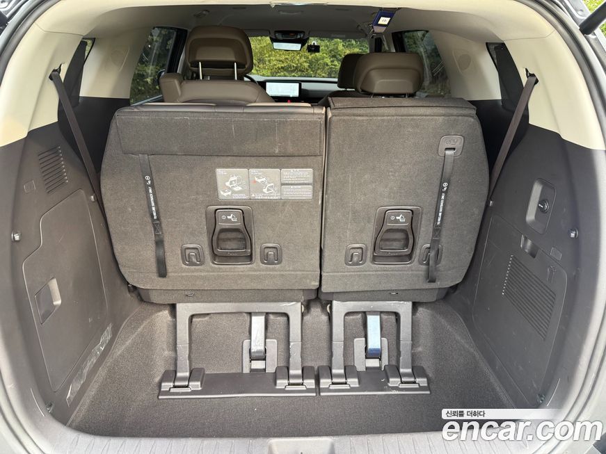Kia Canival 2024