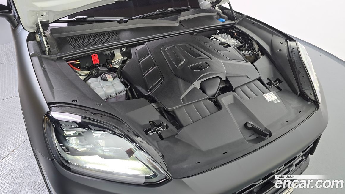 Porsche Cayenne 2024