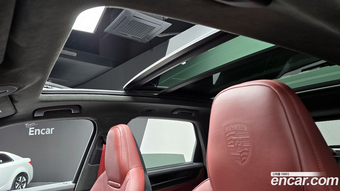 Porsche Cayenne 2025