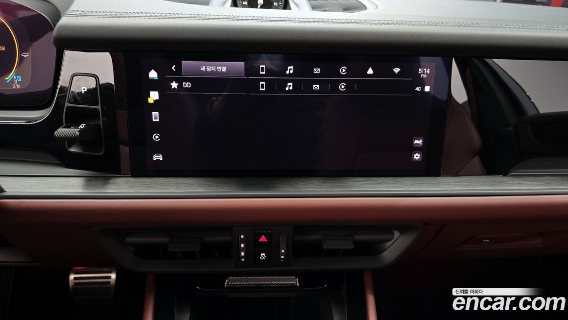 Porsche Cayenne 2025