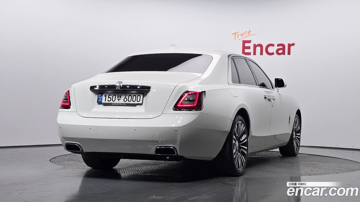 Rolls-Royce Ghost 2021