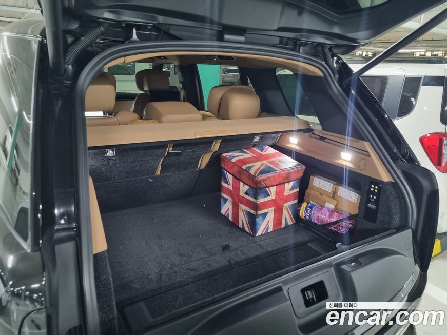 Land Rover Range Rover 2024