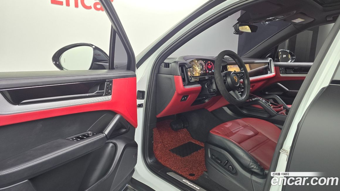 Porsche Cayenne 2024