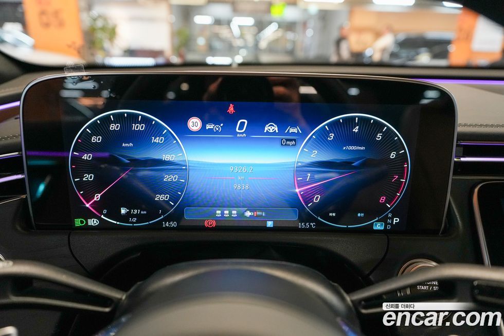 Mercedes-Benz E-Class 2025