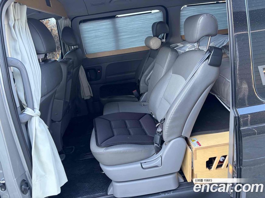 Hyundai Starex 2011