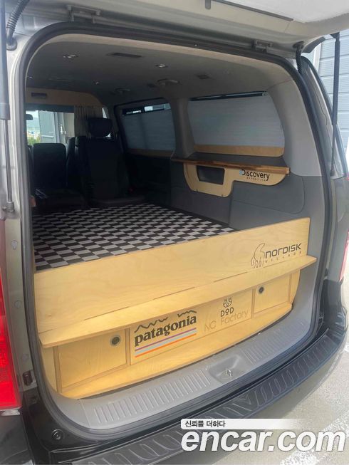 Hyundai Starex 2011