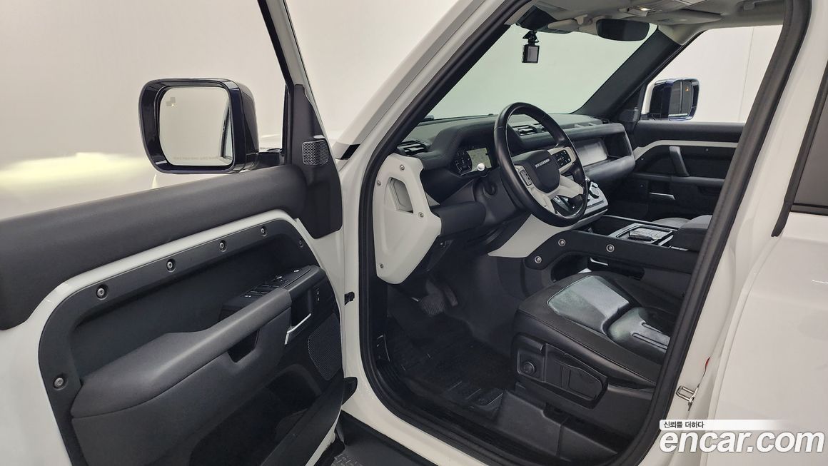 Land Rover Defender 2020