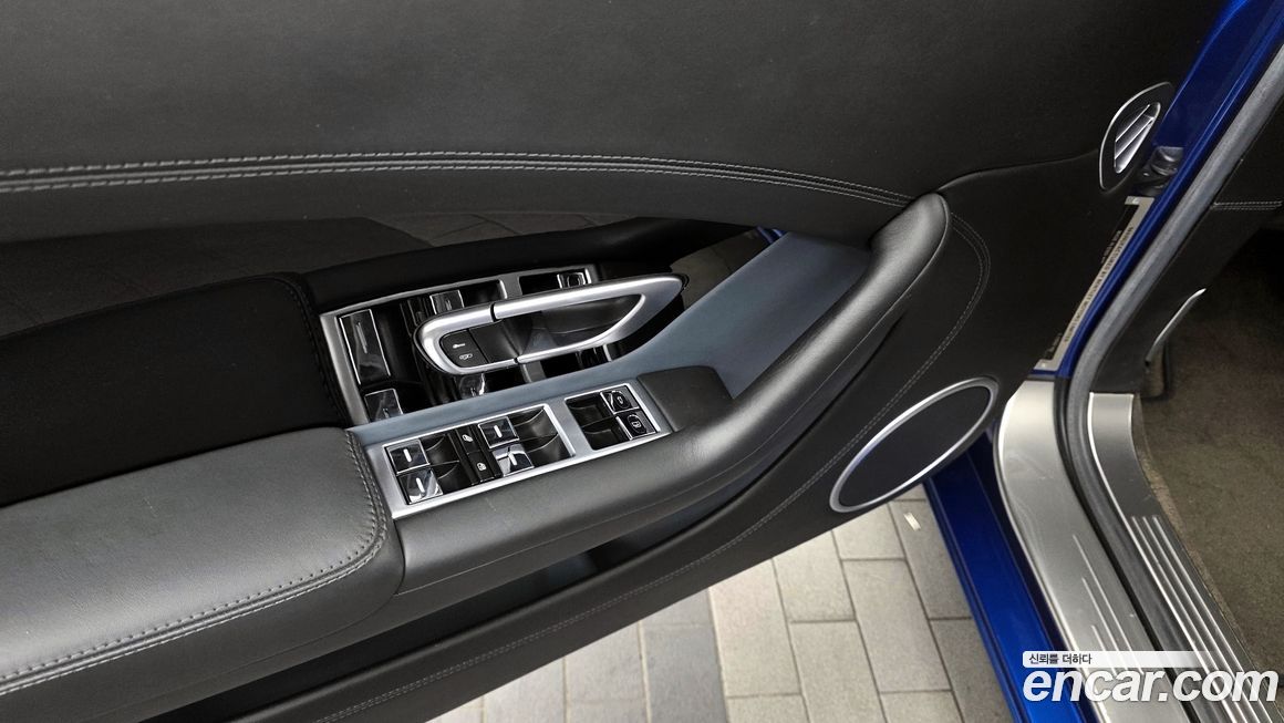 Bentley Continental 2014