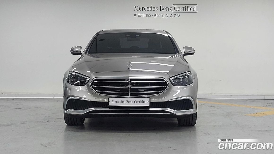 Mercedes-Benz E-Class 2023