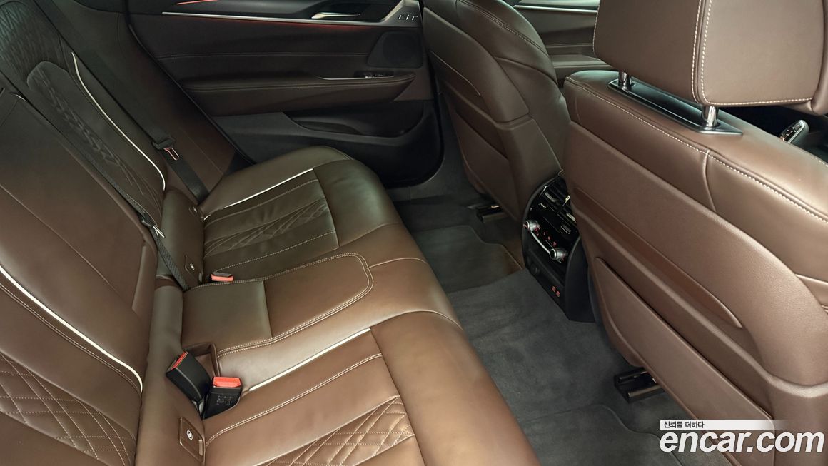 BMW Gran Turismo 2023