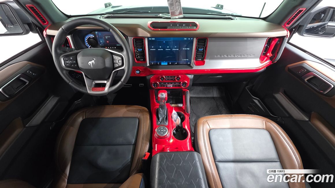 Ford Bronco 2022