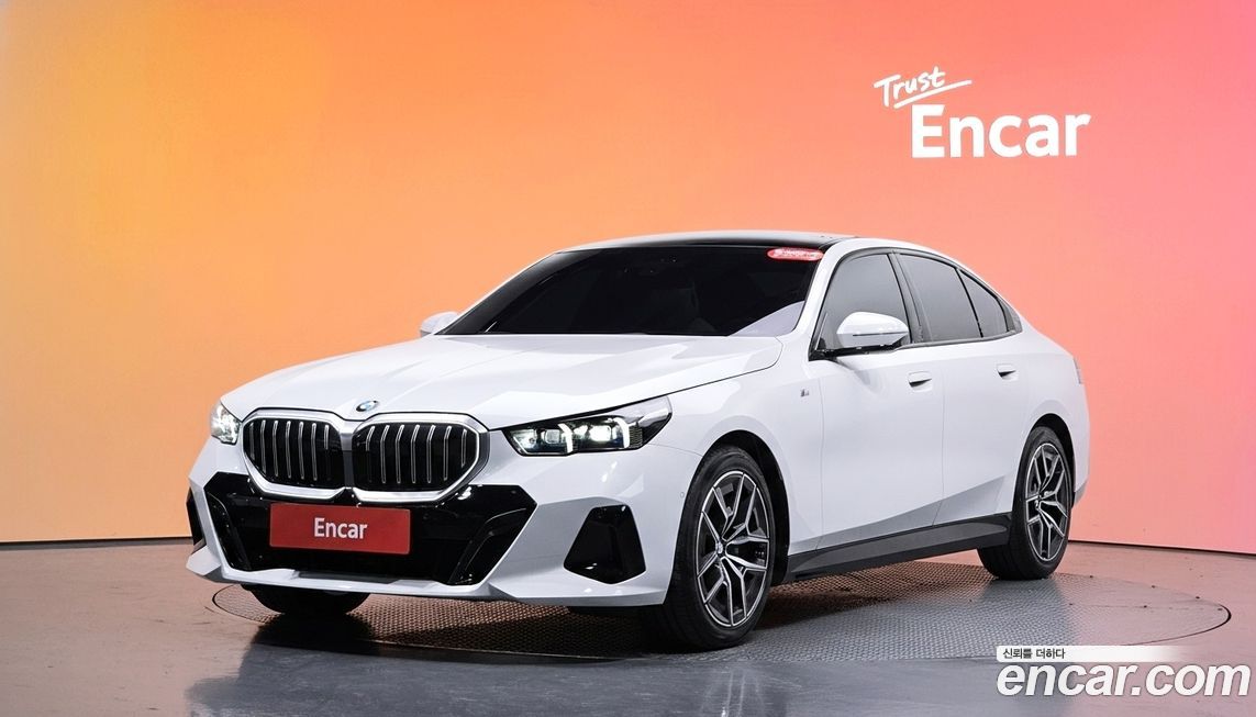 BMW 5-Series 2025