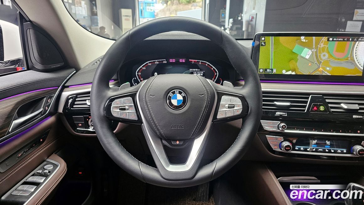 BMW Gran Turismo 2024