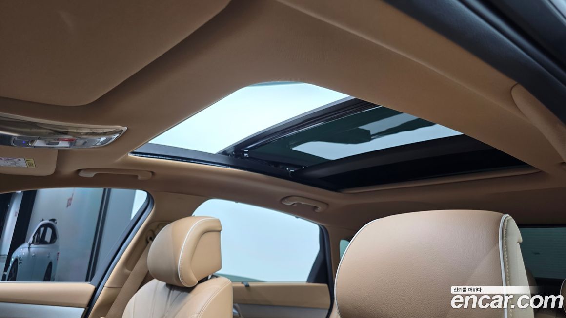 Genesis G80 2025