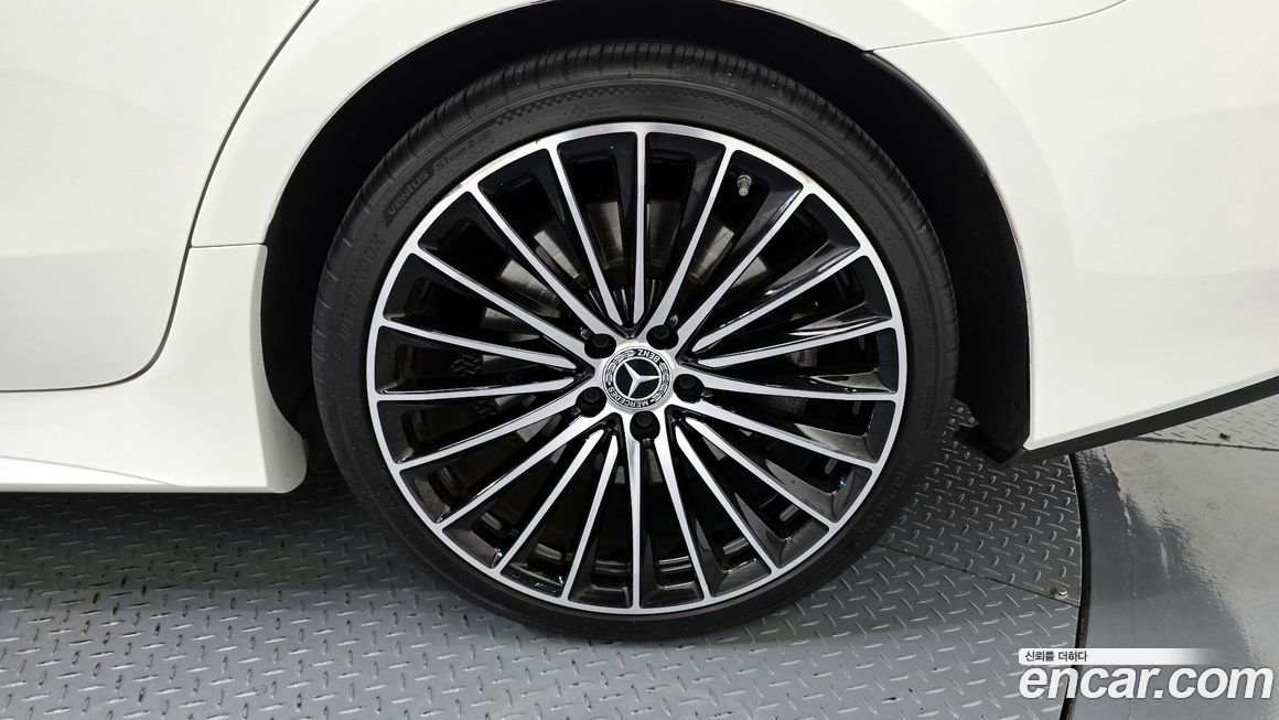 Mercedes-Benz CLS-Class 2023