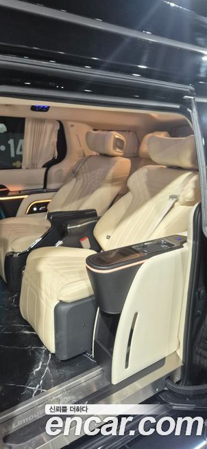 Kia Canival 2025