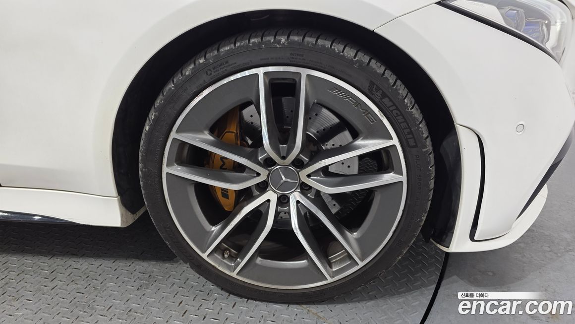 Mercedes-Benz CLS-Class 2021