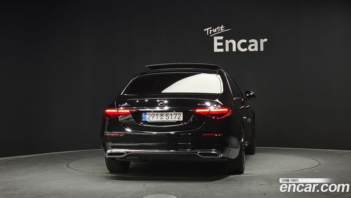 Mercedes-Benz S-Class 2022