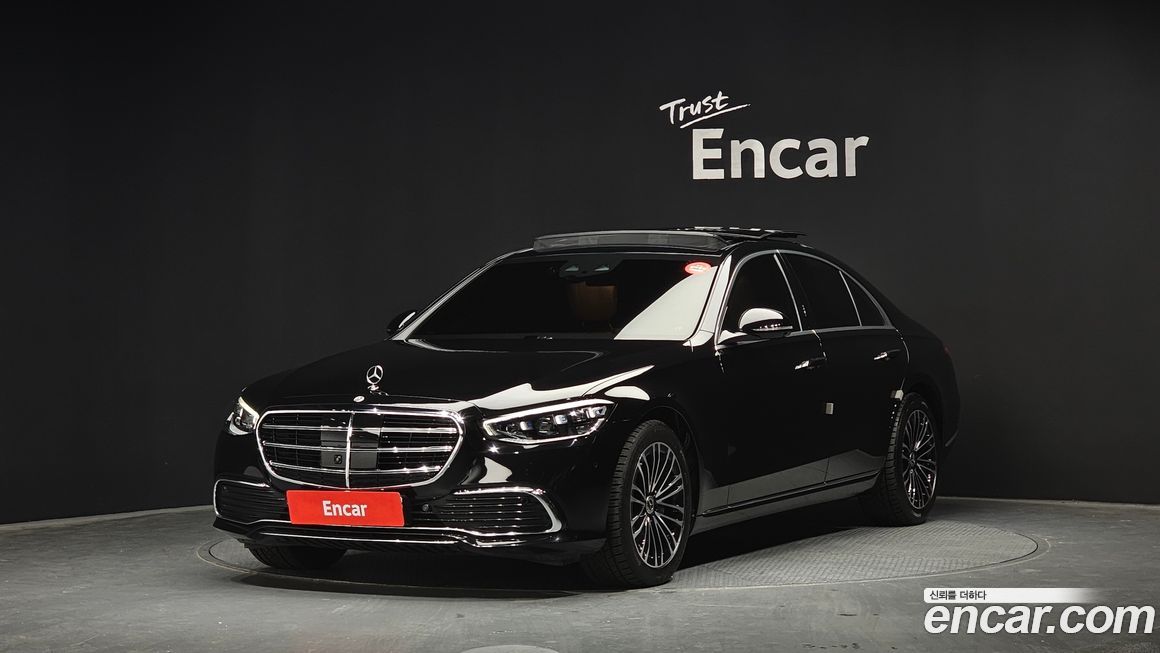 Mercedes-Benz S-Class 2022