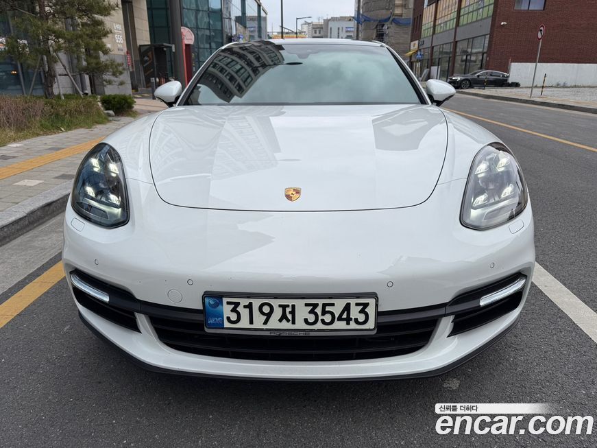 Porsche Panamera 2020