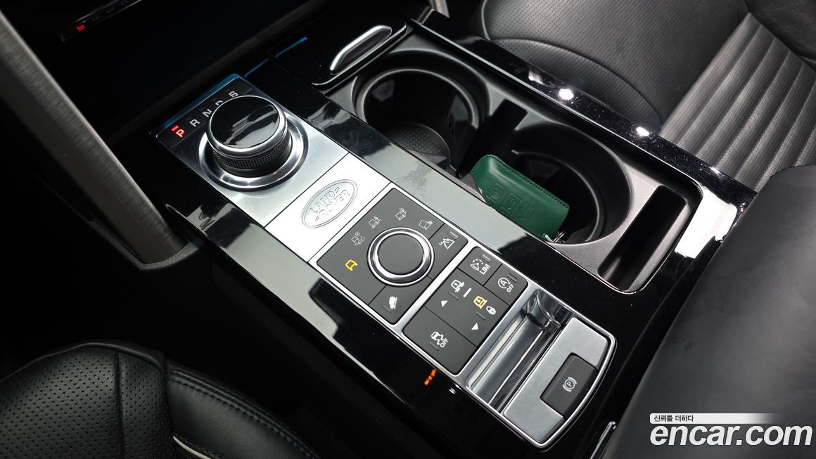 Land Rover Discovery 2018